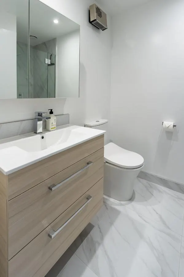 Apartment Heart Of Christchurch Cbd Hideaway 2Bed 1 Bath New Zealand