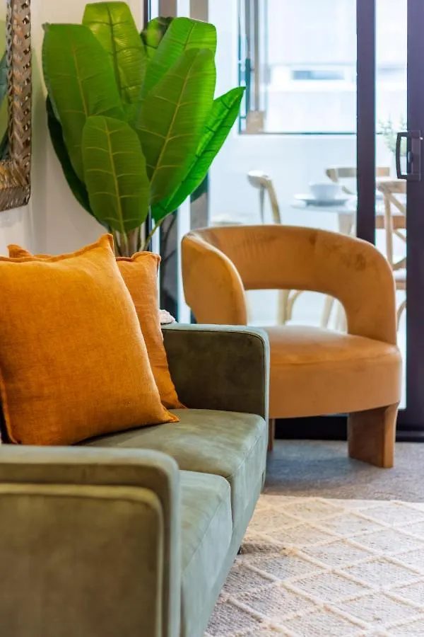 Heart Of Christchurch Cbd Hideaway 2Bed 1 Bath Apartment