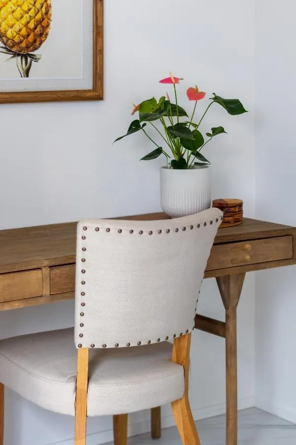 Heart Of Christchurch Cbd Hideaway 2Bed 1 Bath 0*,  Neuseeland